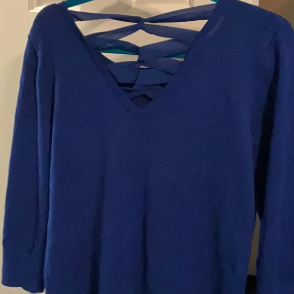 Cable and Gauge Royal Blue Sweater Top L - Picture 3 of 4